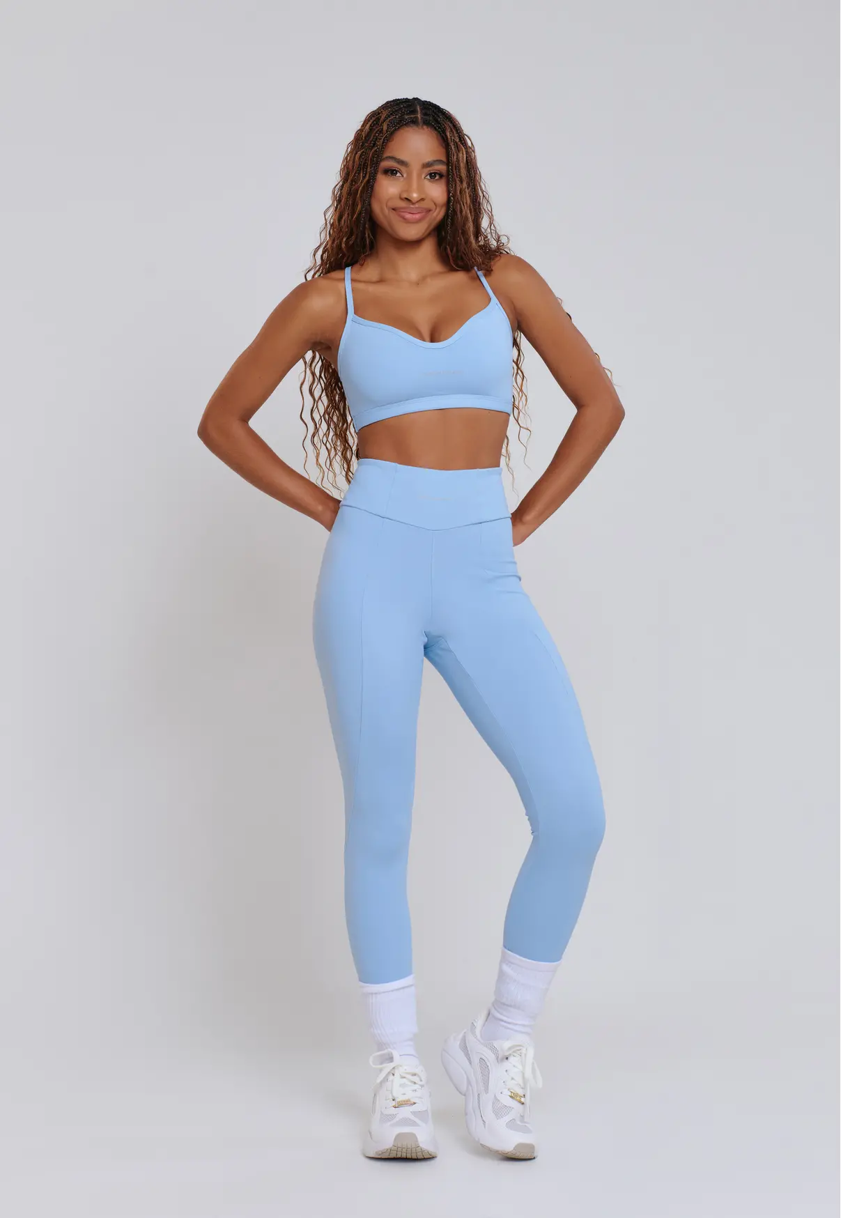 TOP MINIMAL DIFFERENCE BRISA