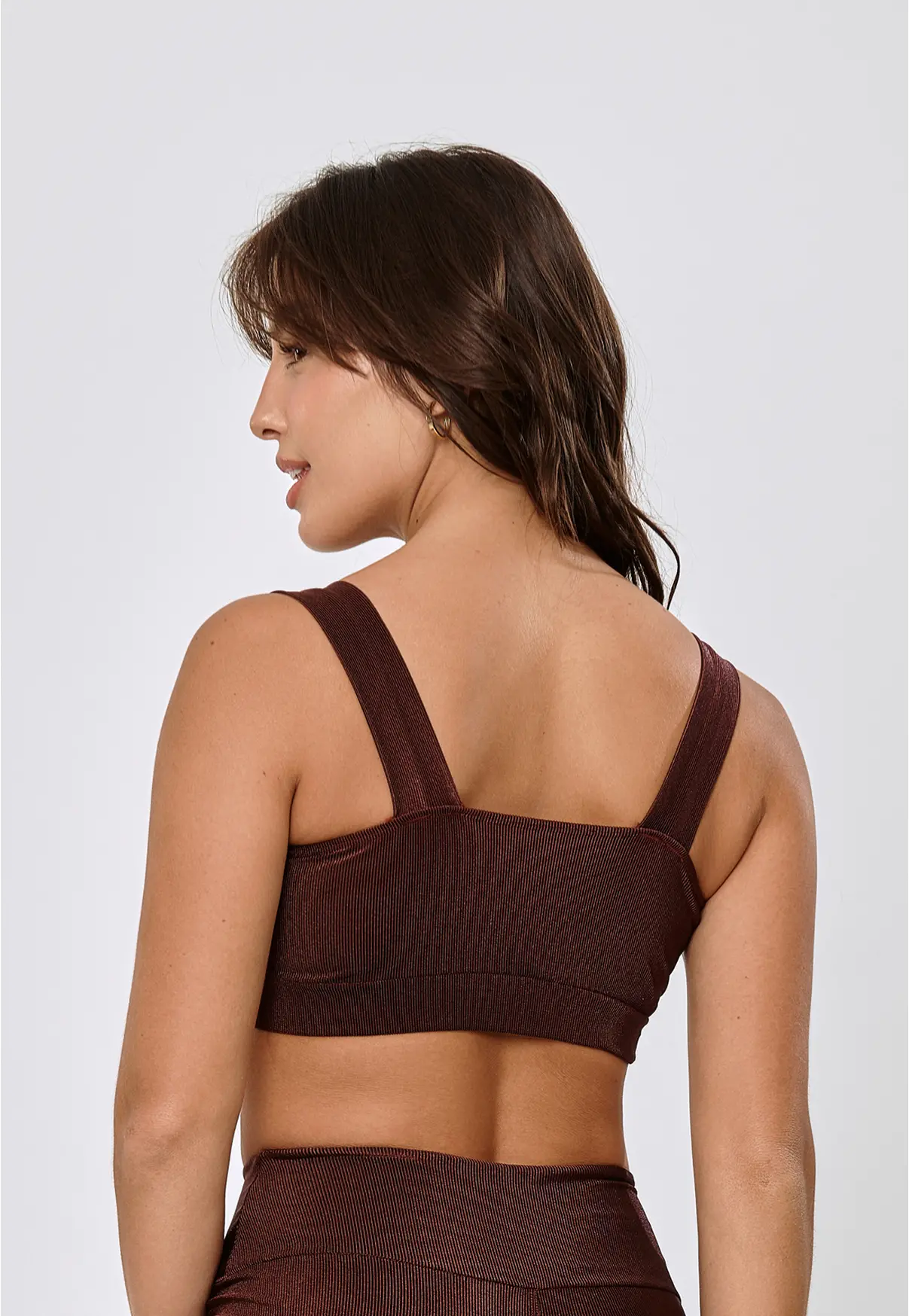 TOP COM ZIPER E DECOTE - BROWN