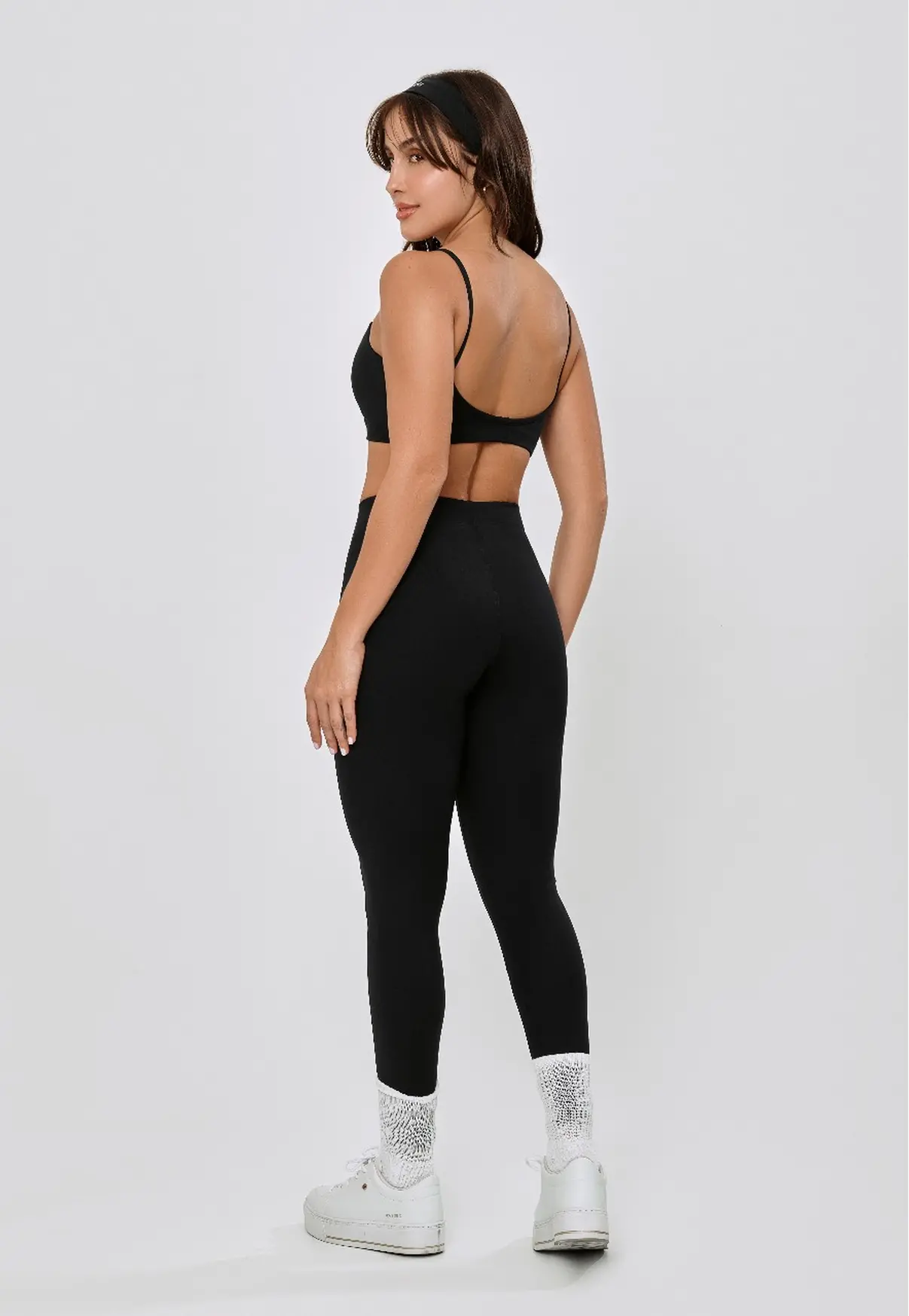 CALÇA LEGGING COM VIVO NA FRENTE PRETO