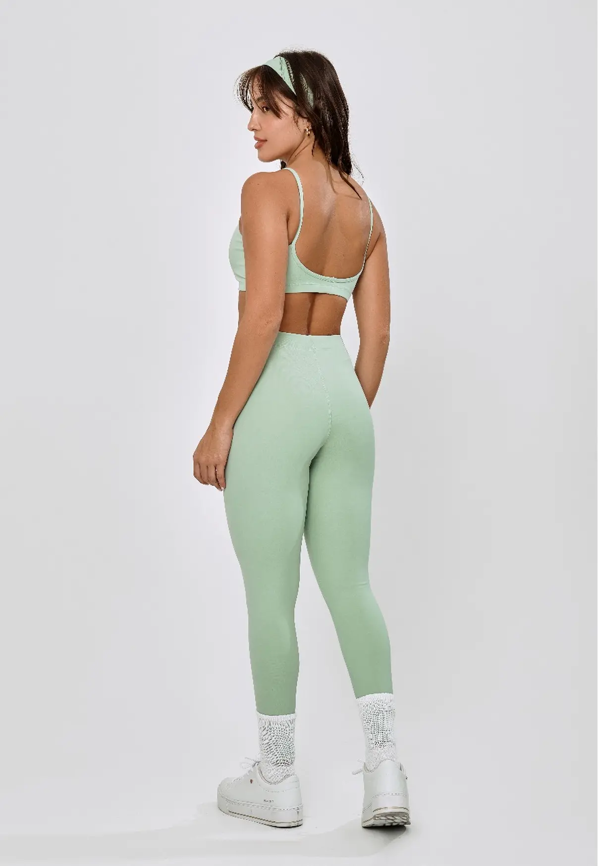 CALÇA LEGGING COM VIVO NA FRENTE VERDE ALOE