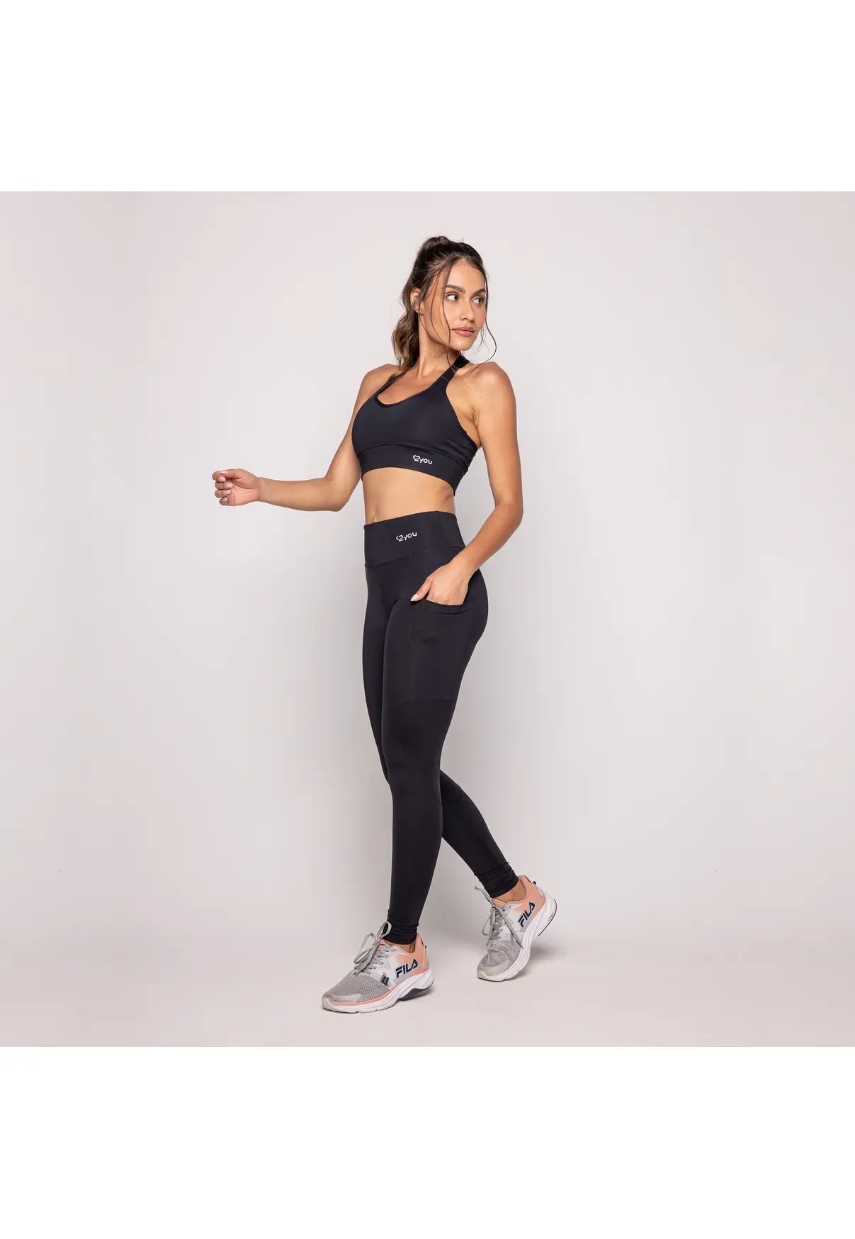 LEGGING BOLSO LATERAL PRETO - POLIAMIDA