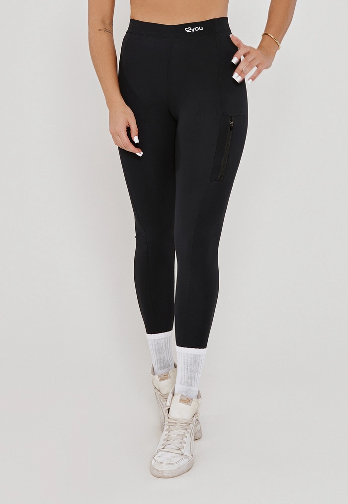 LEGGING BOLSO COM ZÍPER LATERAL PRETO - POLIAMIDA FIO DUPLO