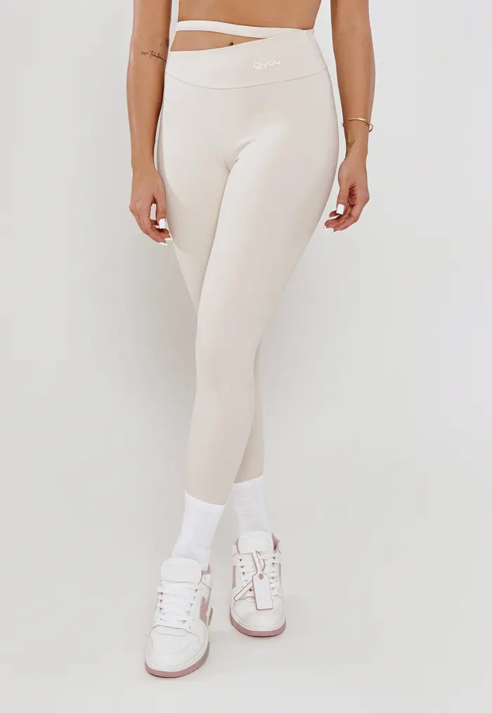 LEGGING CÓS ASSIMÉTRICO LUNA- POLIAMIDA FIO DUPLO.
