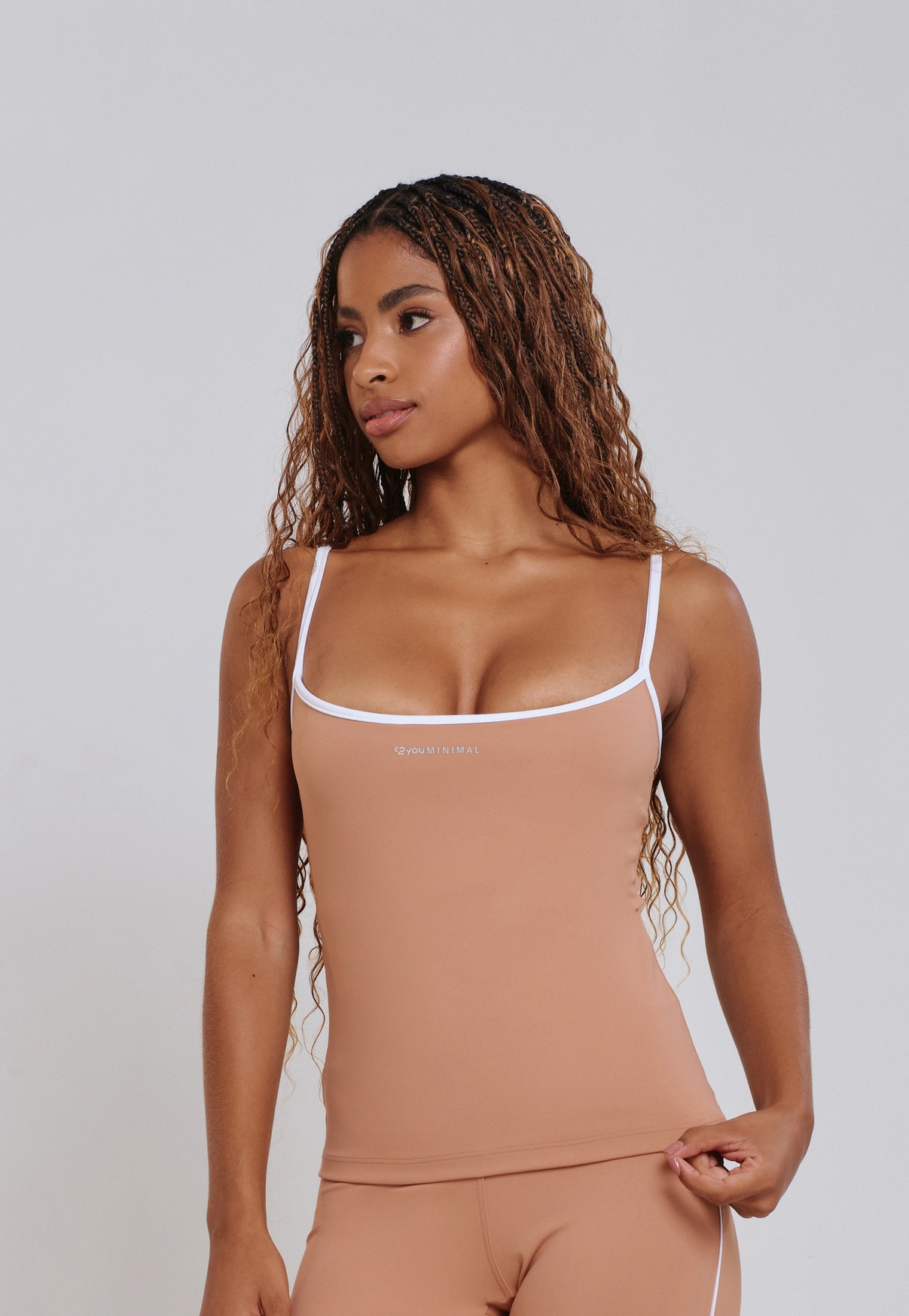 CAMISA DECOTE CANOA COM VIÉS PONTO DE LUZ POLIAMIDA MACHIATO