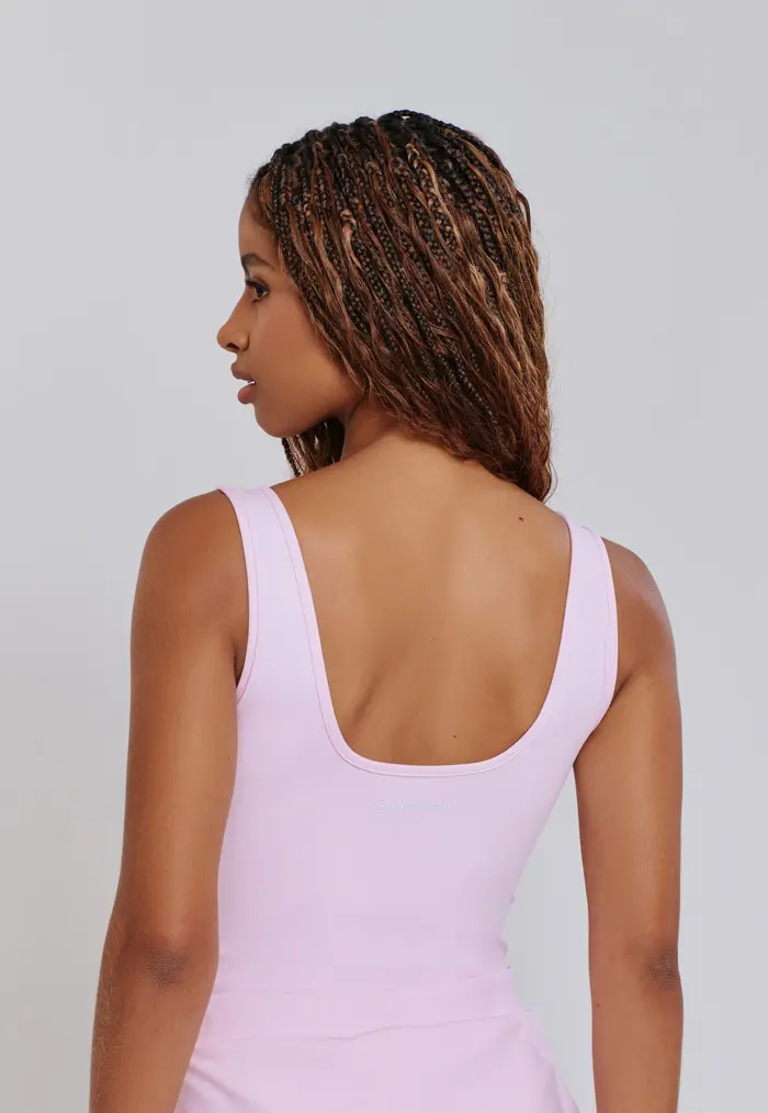 CAMISETA MINIMAL COM COMPRESSÃO LIGHT PINK