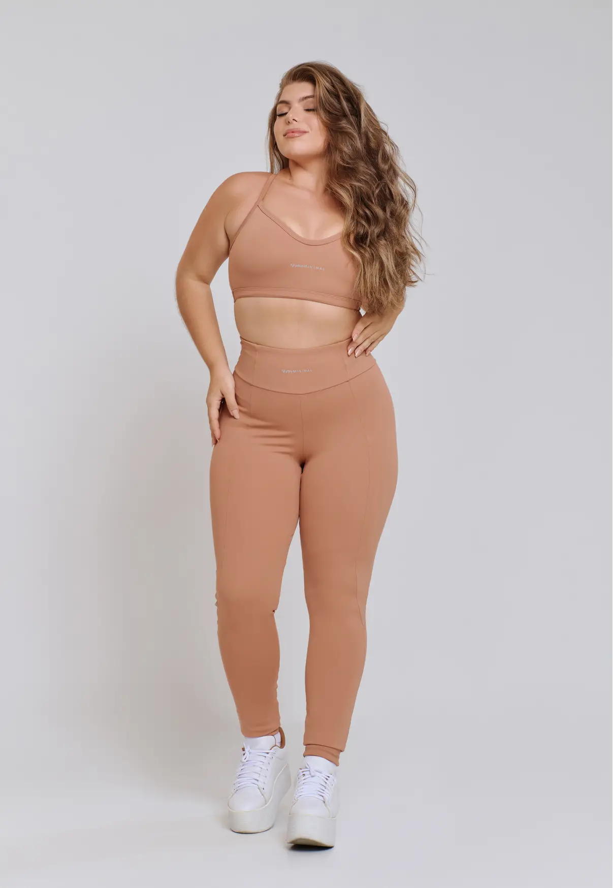 LEGGING COM TACO MINIMAL BOLSO COSTA MACHIATO
